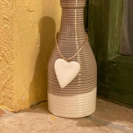 Apartman Cosy Little Love Nest In