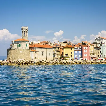 Apartment Cosy Little Love Nest In Piran